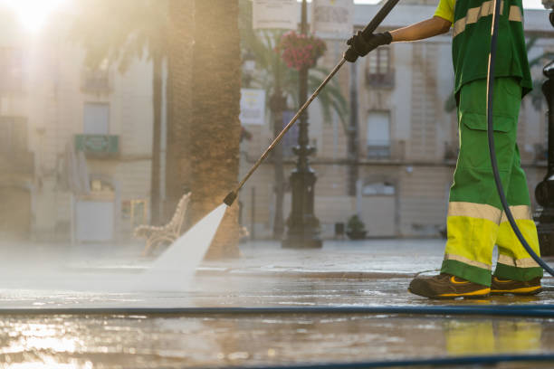 Why Choose Our Certified Pressure Washing Experts for Your Project Needs in Morris, IL?